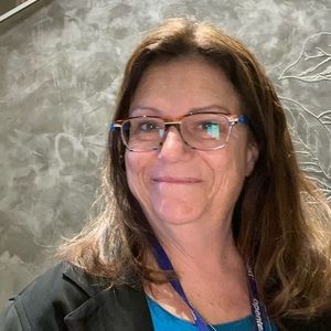 Meet your Posher, Linda